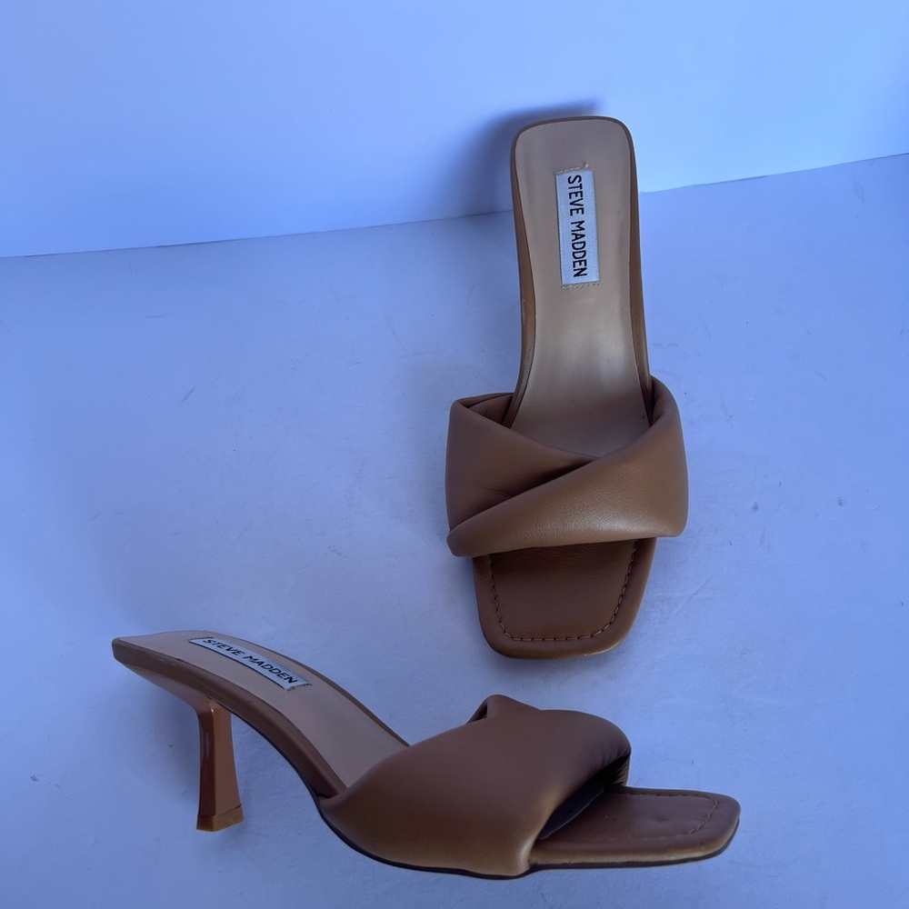 Steve Madden Brown Padded Crossover Mule Heels